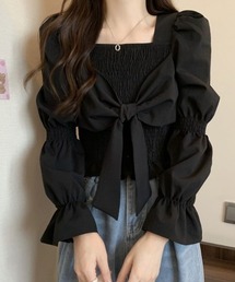 スクエアネック胸リボンブラウス