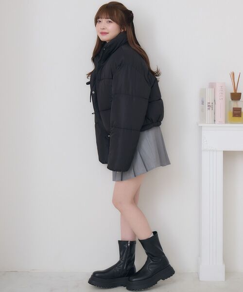 ems excite（エムズエキサイト）の「フロントリボン中綿BZ（ブルゾン・レディース・ピンク/ブラック/ナチュラル・FREE）」の17枚目の写真