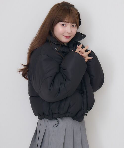 ems excite（エムズエキサイト）の「フロントリボン中綿BZ（ブルゾン・レディース・ピンク/ブラック/ナチュラル・FREE）」の12枚目の写真
