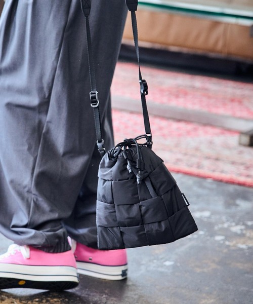 ADAMPATEK/braided polyester drawstring bag/編み込みナイロン巾着バッグ(ハンドバッグ)|ADAM PATEK(アダムパテック) ADAMPATEK/braided polyester drawstring bag/編み込みナイロン巾着バッグ(ハンドバッグ)|ADAM PATEK(アダムパテック)