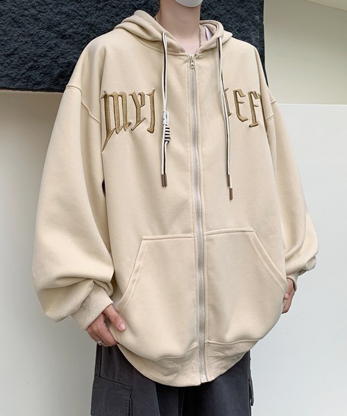 FVLMEN(フルメン)の「【FVLMEN】logo embroidery zip parka/ロゴ 刺繍 ジップ パーカー(パーカー・メンズ・ブラック/ベージュ/カーキ・MEDIUM/LARGE/X-LARGE)」の9枚目の写真