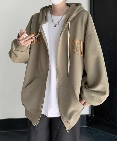 FVLMEN(フルメン)の「【FVLMEN】logo embroidery zip parka/ロゴ 刺繍 ジップ パーカー(パーカー・メンズ・ブラック/ベージュ/カーキ・MEDIUM/LARGE/X-LARGE)」の22枚目の写真