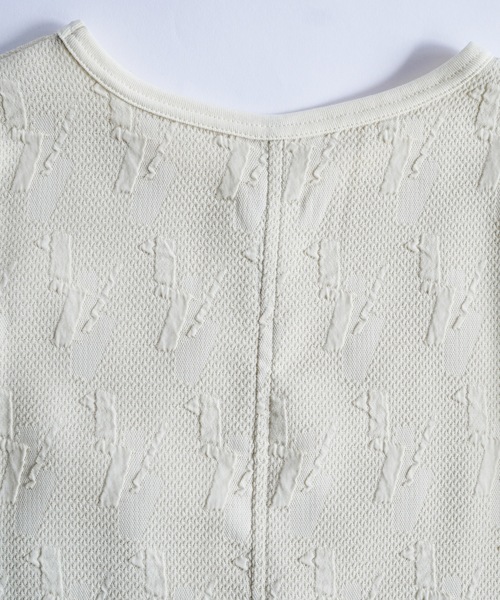 sneeuw（スニュウ）の「カット&フォールドプルオーバー（Tシャツ/カットソー・レディース・アイボリー/サックスブルー・1/3）」の7枚目の写真