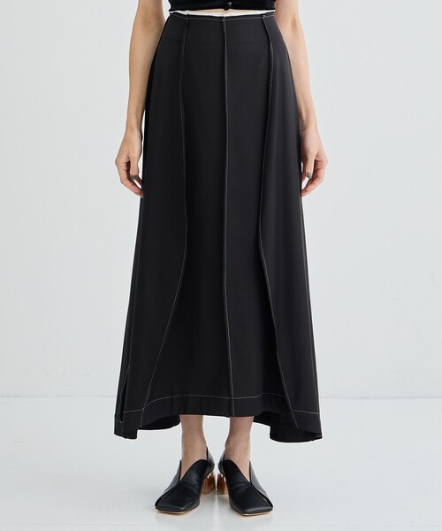 IHNN(イン)の「【IHNN/イン】SATIN STITCH SKIRT/サテンステッチスカート(スカート・レディース・ブラック・36/38)」の4枚目の写真