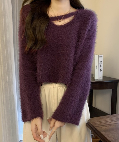 Miniministore(ミニミニストア)の「クロップド丈シャギーニット Vネック長袖(ニット/セーター・レディース・ダークパープル/ブラック/アイボリー/グレー/ブラウン/ベージュ/レッドパープル・FREE)」の6枚目の写真