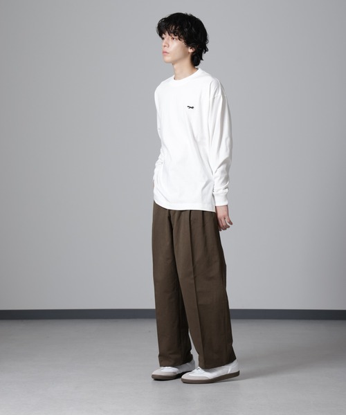 PENNEYS(ぺニーズ)の「PENNEYS/PENNEYS BLACK ワンポイントTシャツ長袖(Tシャツ/カットソー・メンズ・チャコール/ホワイト・M/L)」の9枚目の写真