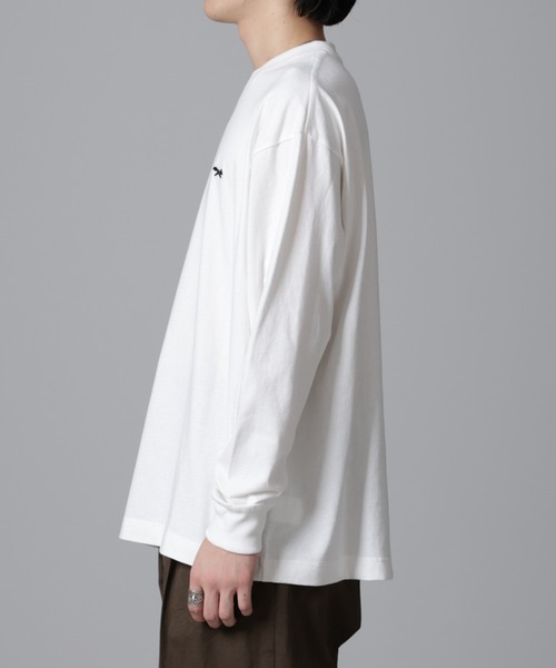 PENNEYS(ぺニーズ)の「PENNEYS/PENNEYS BLACK ワンポイントTシャツ長袖(Tシャツ/カットソー・メンズ・チャコール/ホワイト・M/L)」の18枚目の写真
