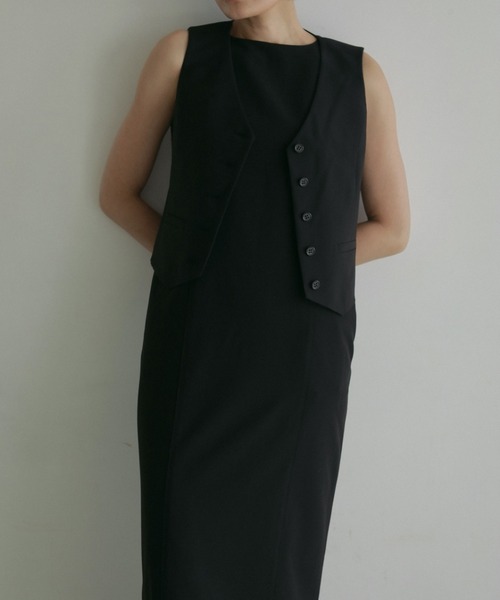 anuke（アンヌーク）の「Sleeveless Pintuck Onepiece