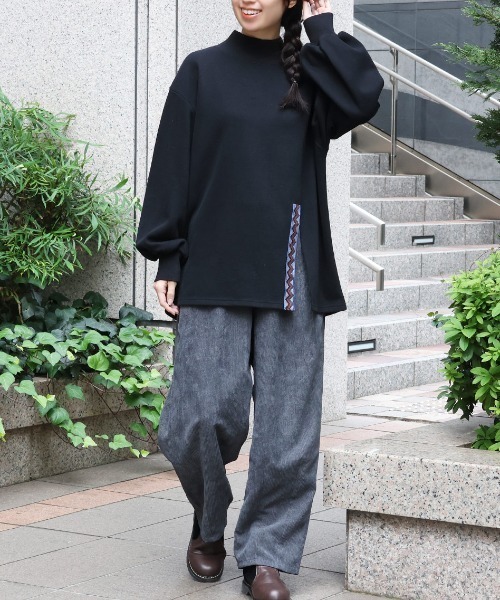 チチカカ(チチカカ)の「アシメスリットプルオーバー(Tシャツ/カットソー・レディース・ベージュ/グリーン/パープル/ブラック・FREE)」の21枚目の写真