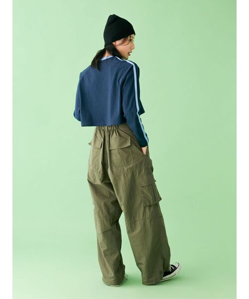 Ungrid（アングリッド）の「【WEB限定】サイドラインラグランロングスリーブTee（Tシャツ/カットソー・レディース・ピンク/アイボリー/ネイビー・FREE）」の21枚目の写真