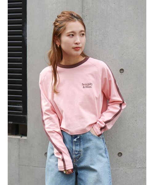 Ungrid（アングリッド）の「【WEB限定】サイドラインラグランロングスリーブTee（Tシャツ/カットソー・レディース・ピンク/アイボリー/ネイビー・FREE）」の16枚目の写真