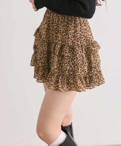 OLIVE des OLIVE（オリーブデオリーブ）の「ティアードミニフリルスカート（スカート・レディース・オフホワイト/レオパード/ホワイト系その他・FREE）」の4枚目の写真