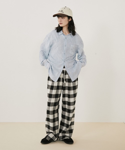 MERLOT（メルロー）の「オーバーサイズワッシャーカラーシャツ/秋服（シャツ/ブラウス・レディース・ブルー/イエロー・FREE）」の18枚目の写真