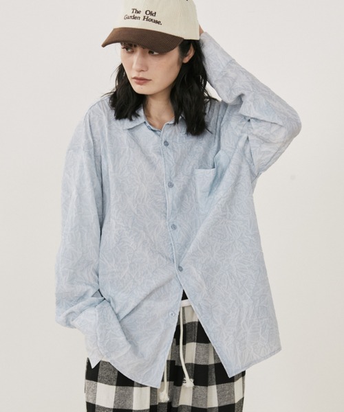 MERLOT（メルロー）の「オーバーサイズワッシャーカラーシャツ/秋服（シャツ/ブラウス・レディース・ブルー/イエロー・FREE）」の12枚目の写真