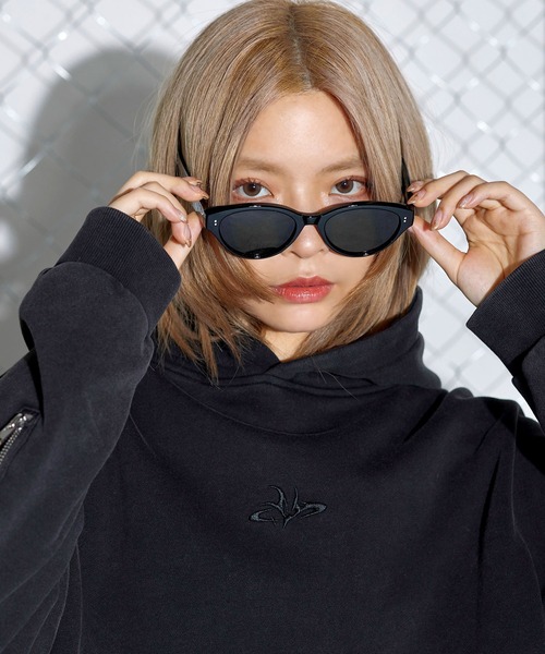 MSG(エムエスジー)の「ユニセックスデザインカラーレンズサングラス(サングラス・メンズ・グレー/ベージュ/ブラック/ブラウン系/ブラウン・F)」の7枚目の写真