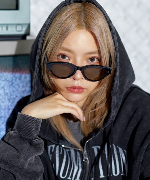 MSG(エムエスジー)の「ユニセックスデザインカラーレンズサングラス(サングラス・メンズ・グレー/ベージュ/ブラック/ブラウン系/ブラウン・F)」の14枚目の写真