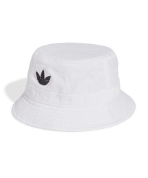 adidas（アディダス）の「adidas Originals ADICOLOR BUCKET HAT（アディダス オリジナルス アディカラー トレフォイル バケットハット）（ハット）」
