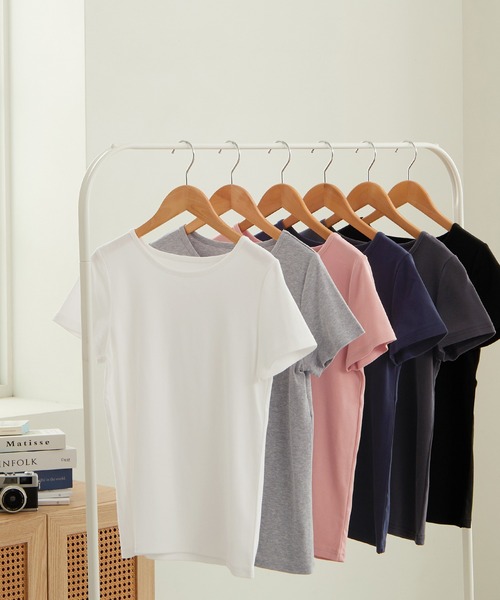 CHAN ME（チャンミ）の「ラウンドネック半袖Tシャツ（Tシャツ/カットソー・レディース・グレー/チャコールグレー/ブラック/ホワイト/ピンク/ネイビー・MEDIUM/LARGE/X-LARGE）」の15枚目の写真