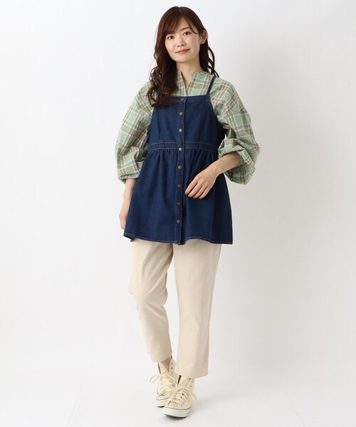 one'sterrace(ワンズテラス)の「【ワンズテラスオリジナル】デニム キャミブラウス(ベスト・レディース・ブルー系その他7/ネイビー系5・02)」の12枚目の写真