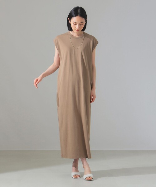 ATON（エイトン）の「【別注】ATON / DRY COTTON JERSEY ワンピース [洗える]（ワンピース・レディース・ブラック/ベージュ/レッド・ONE SIZE）」の8枚目の写真