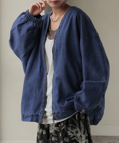 HUG.U(ハグユー)の「ドルマンデニムジャケット(デニムジャケット・レディース・ライトブルー/ブルー/ブラック・FREE)」の7枚目の写真