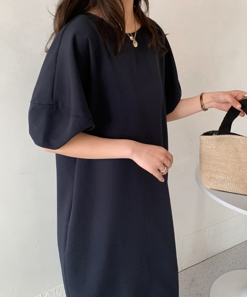 ABITOKYO(アビトーキョー)の「バックスリットバルーン袖ワンピース(ワンピース・レディース・アイボリー/ブラック/チャコールグレー/ベージュ/ネイビー・M/L/XL)」の5枚目の写真
