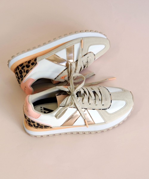 ASFVLT(アスファルト)の「ASFVLT (アスファルト) / ローカットスニーカー GATE(スニーカー・レディース・ブルー系/ベージュ系2/ベージュ系/レッド/グリーン/ホワイト/ベージュ系3/ブルー/ブラック/ベージュ系1/ホワイト×グレー/グレー×ピンク・40/39/38/37/41/45/44/43/42/36)」の8枚目の写真