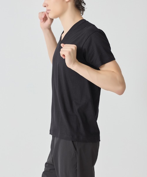 BODY WILD(ボディーワイルド)の「BODY WILD/ボディワイルド Vネック Tシャツ 抗菌防臭加工 2枚組 綿100%(Tシャツ/カットソー・メンズ・ホワイト/ブラック/杢グレー・MEDIUM/LARGE/X-LARGE)」の21枚目の写真