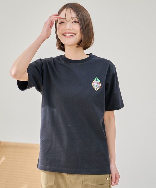 Arnold Palmer(アーノルドパーマー)の「レモンモチーフ シェア Tシャツ(Tシャツ/カットソー・レディース・ブラック/ホワイト/レッド・XS/S/M/L/LL)」の4枚目の写真