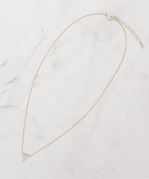 SHOO・LA・RUE（シューラルー）の「【イニシャル】プチペンダントネックレス（ネックレス・レディース・ゴールド系5/ゴールド系2/ゴールド系4/ゴールド系/ゴールド系1/ゴールド系3・00）」の9枚目の写真