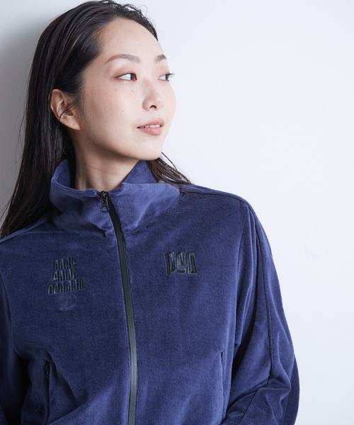 PARIS SAINT-GERMAIN(パリサンジェルマン)の「【Paris Saint-Germain / パリ・サン=ジェルマン】 PILE CROP TRACK JACKET(その他アウター・レディース・アイボリー/ネイビー・FREE)」の4枚目の写真