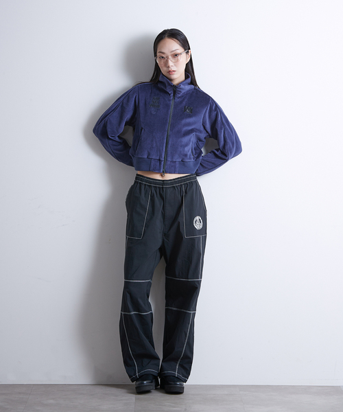 PARIS SAINT-GERMAIN(パリサンジェルマン)の「【Paris Saint-Germain / パリ・サン=ジェルマン】 PILE CROP TRACK JACKET(その他アウター・レディース・アイボリー/ネイビー・FREE)」の7枚目の写真