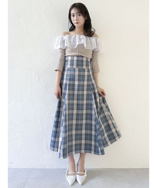 dazzlin（ダズリン）の「ショルダーフリルカットトップス（Tシャツ/カットソー・レディース・ピンク/ブラック/グレー/ブルー・FREE）」の17枚目の写真