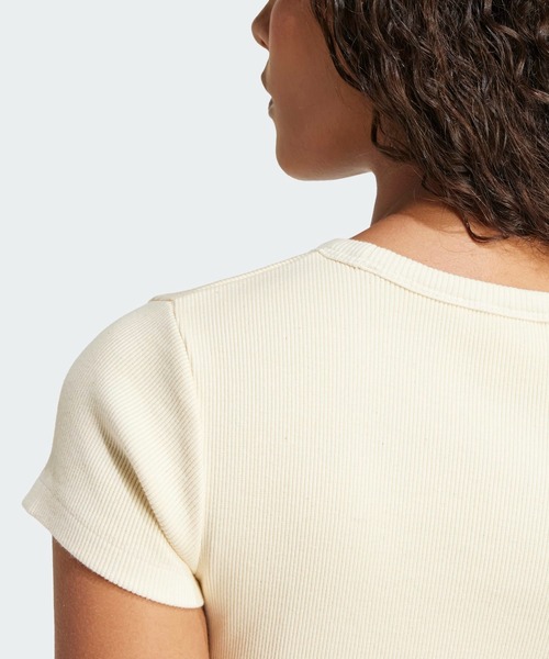 adidas（アディダス）の「リブ半袖トップ / アディダスオリジナルス adidas Originals（Tシャツ/カットソー・レディース・ホワイト/ブラック・SMALL/X-SMALL/XX-LARGE/X-LARGE/LARGE/MEDIUM）」の9枚目の写真