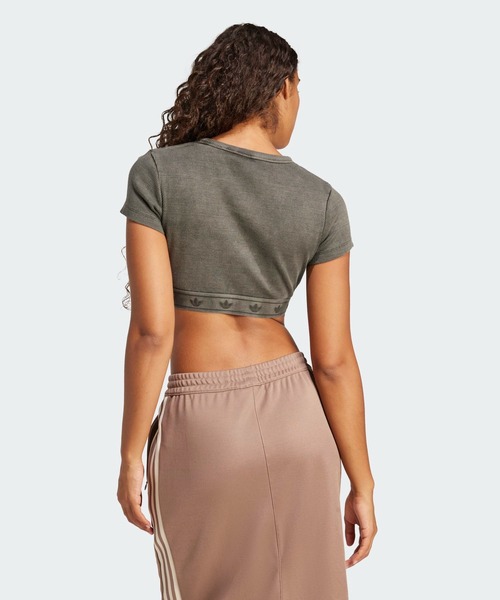 adidas（アディダス）の「リブ半袖トップ / アディダスオリジナルス adidas Originals（Tシャツ/カットソー・レディース・ホワイト/ブラック・SMALL/X-SMALL/XX-LARGE/X-LARGE/LARGE/MEDIUM）」の7枚目の写真