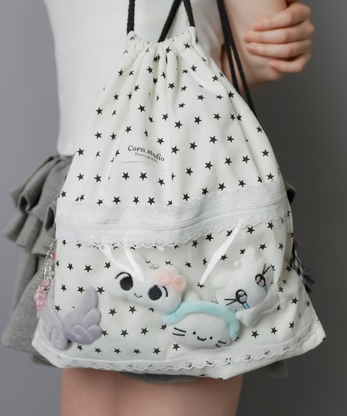 SPINNS(スピンズ)の「推しを入れられるポケットつき!痛バッグ/ナップサック(バックパック/リュック・レディース・ブルー/ホワイト・ONESIZE)」の9枚目の写真