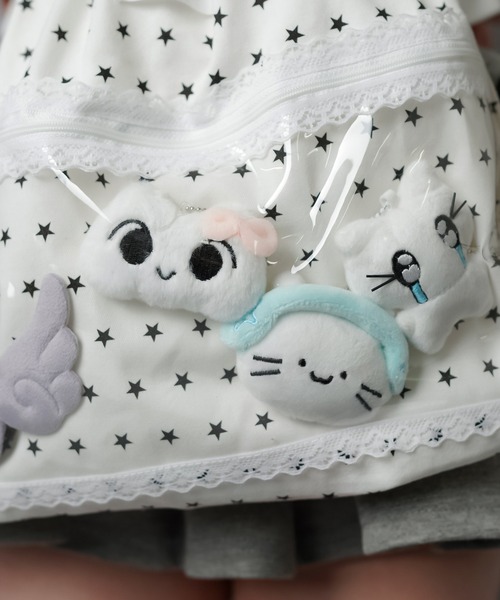 SPINNS(スピンズ)の「推しを入れられるポケットつき!痛バッグ/ナップサック(バックパック/リュック・レディース・ブルー/ホワイト・ONESIZE)」の13枚目の写真