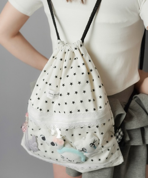 SPINNS(スピンズ)の「推しを入れられるポケットつき!痛バッグ/ナップサック(バックパック/リュック・レディース・ブルー/ホワイト・ONESIZE)」の12枚目の写真