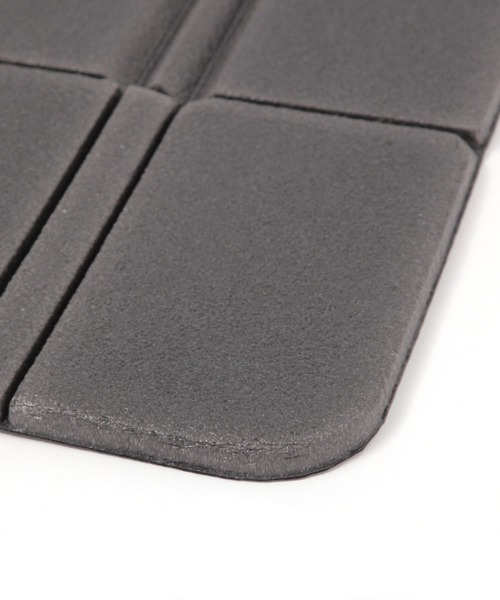 LAKOLE(ラコレ)の「折り畳みシートマット / 324951(アウトドアグッズ・レディース・ブラック・FREE)」の5枚目の写真