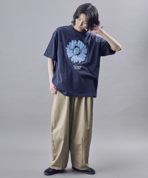 PUBLUX（パブリュクス）の「PUBLUX/パブリュクス Lovepop studio フラワー刺繍プリントTシャツ(限定展開)(UNISEX)（Tシャツ/カットソー・メンズ・ブラック/ネイビー/オフホワイト・SMALL/MEDIUM/LARGE）」の13枚目の写真