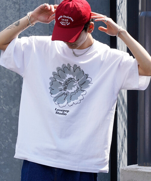 PUBLUX（パブリュクス）の「PUBLUX/パブリュクス Lovepop studio フラワー刺繍プリントTシャツ(限定展開)(UNISEX)（Tシャツ/カットソー・メンズ・ブラック/ネイビー/オフホワイト・SMALL/MEDIUM/LARGE）」の16枚目の写真