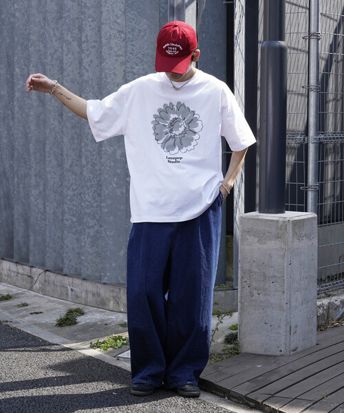 PUBLUX（パブリュクス）の「PUBLUX/パブリュクス Lovepop studio フラワー刺繍プリントTシャツ(限定展開)(UNISEX)（Tシャツ/カットソー・メンズ・ブラック/ネイビー/オフホワイト・SMALL/MEDIUM/LARGE）」の17枚目の写真