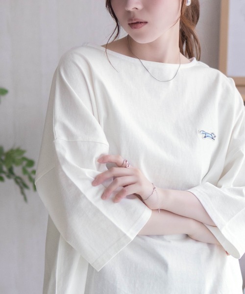 Mac-House(マックハウス)の「PENNEYS ワンポイントTシャツ(Tシャツ/カットソー・レディース・ホワイト/チャコールグレー/グレイッシュベージュ・M/L)」の5枚目の写真