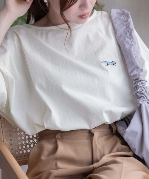Mac-House(マックハウス)の「PENNEYS ワンポイントTシャツ(Tシャツ/カットソー・レディース・ホワイト/チャコールグレー/グレイッシュベージュ・M/L)」の6枚目の写真