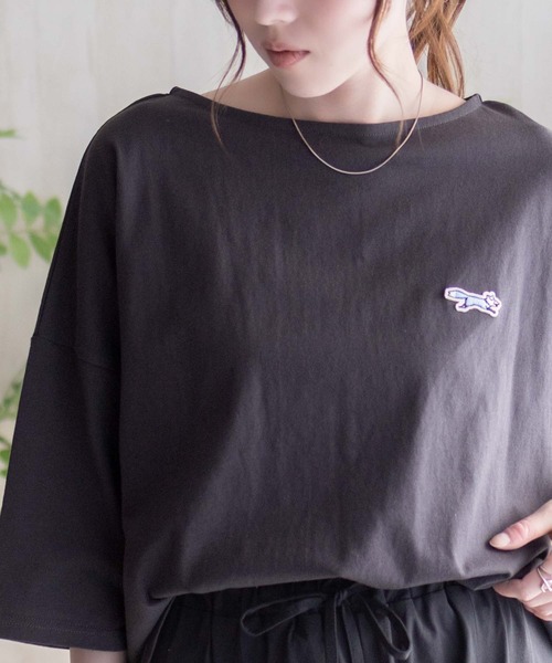 Mac-House(マックハウス)の「PENNEYS ワンポイントTシャツ(Tシャツ/カットソー・レディース・ホワイト/チャコールグレー/グレイッシュベージュ・M/L)」の13枚目の写真