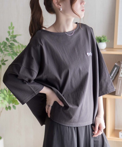 Mac-House(マックハウス)の「PENNEYS ワンポイントTシャツ(Tシャツ/カットソー・レディース・ホワイト/チャコールグレー/グレイッシュベージュ・M/L)」の14枚目の写真
