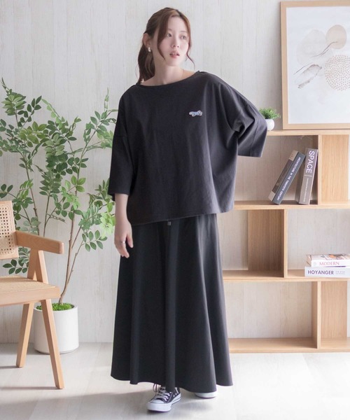Mac-House(マックハウス)の「PENNEYS ワンポイントTシャツ(Tシャツ/カットソー・レディース・ホワイト/チャコールグレー/グレイッシュベージュ・M/L)」の17枚目の写真