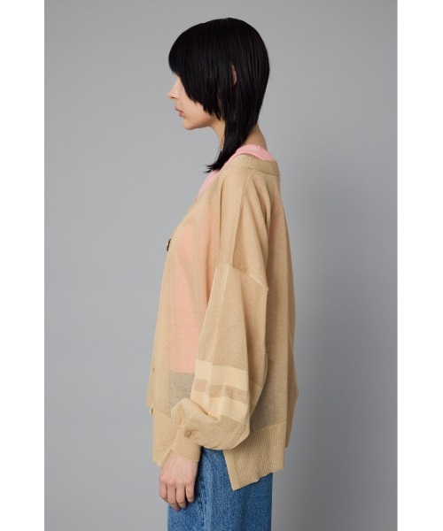 HeRIN.CYE(ヘリンドットサイ)の「Sheer line cardigan シアーラインカーディガン(カーディガン/ボレロ・レディース・ベージュ/ライトブルー/レッド・FREE)」の5枚目の写真