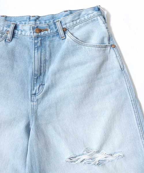 Wrangler(ラングラー)の「Wrangler(ラングラー)DENIM SHORTS/ヴィンテージウォッシュ・ダメージ加工デニムショーツ メンズ レディース ユニセックス/ジョーツ(デニムパンツ・メンズ・ライトインディゴブルー/インディゴブルー・M/L/XL/S)」の14枚目の写真
