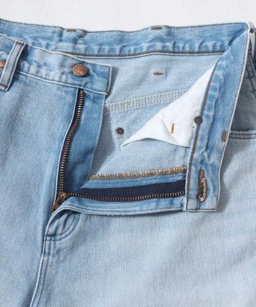 Wrangler(ラングラー)の「Wrangler(ラングラー)DENIM SHORTS/ヴィンテージウォッシュ・ダメージ加工デニムショーツ メンズ レディース ユニセックス/ジョーツ(デニムパンツ・メンズ・ライトインディゴブルー/インディゴブルー・M/L/XL/S)」の13枚目の写真